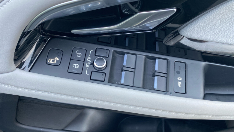 Land Rover Range Rover Evoque 2.0 P250 First Edition 5dr Auto Petrol Hatchback